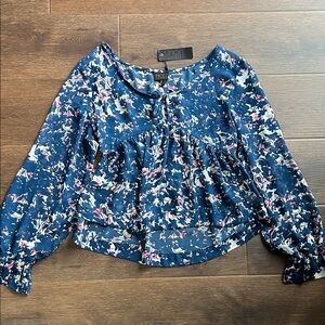 NWT Mod Lusive Blue & Pink Blouse